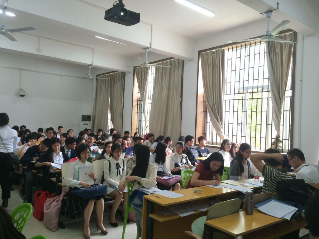 wpk下载
处为用人单位准备的候考教室 wpk下载